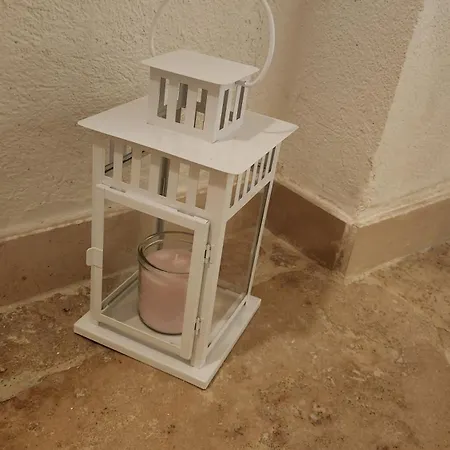 La Maison De Poupee منزل للإقامة *